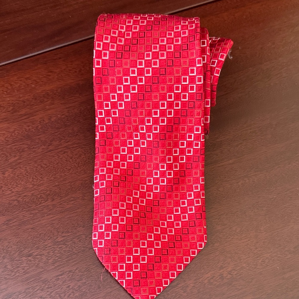 Giorgio Armani Red Diamond Pattern Tie